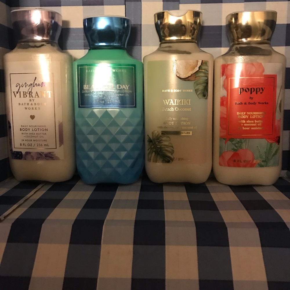 🌸 Bath & Body Works 4 Set Brand New Sealed 🌸
